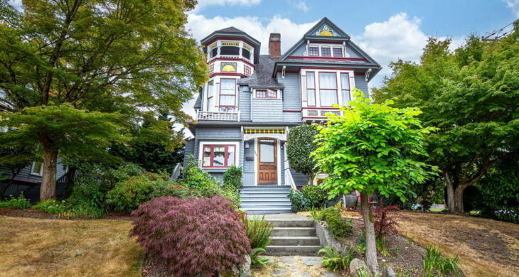 historic mansion in tacoma's stadium district on a sunny day