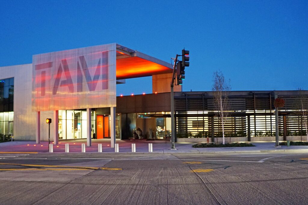tacoma art museum exterior at night