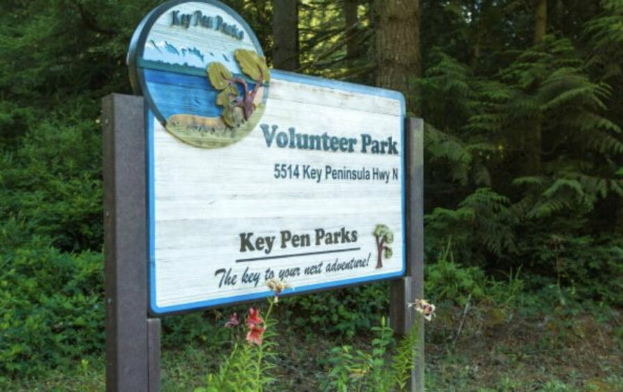 volunteer park sign key peninsula
