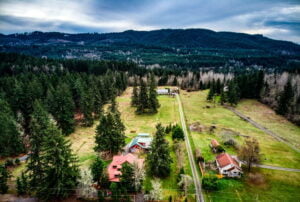 homes on land in eatonville wa viewed from above
