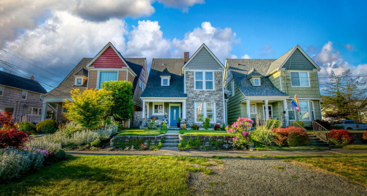 historic homes under blue skies in Tacoma's 6th ave neighborhood