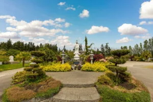 vietnamese buddhist meditation center in the waller neighborhood of tacoma wa